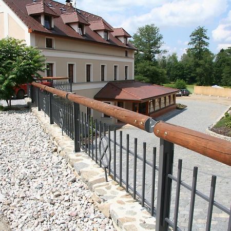 Pension Mlyn Stare Mitrovice Sedlec-Prcice Kültér fotó